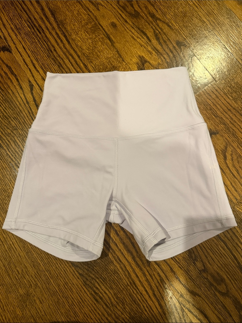 Lululemon align high waist shorts- 4”